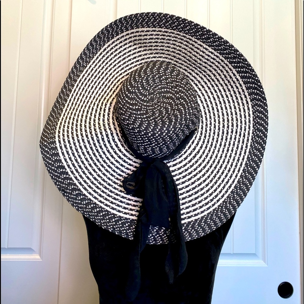 Beautiful Ultra Braided Large Floppy Sun Hat